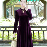 Middle Aged Female Golden Velvet Long Dress Female Embroidery Splicing Cheongsam Femme Fake Two-piece Quarter Sleeves Vestidos